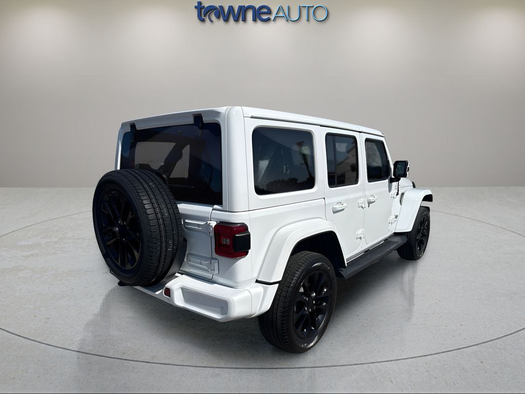 Used 2021 Jeep Wrangler Unlimited Sahara AWD/4WD image 7