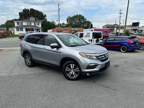 Used 2017 Honda Pilot EX-L image 2