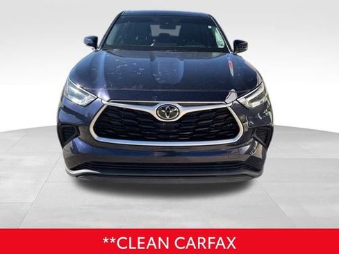 Used 2022 Toyota Highlander L image 2