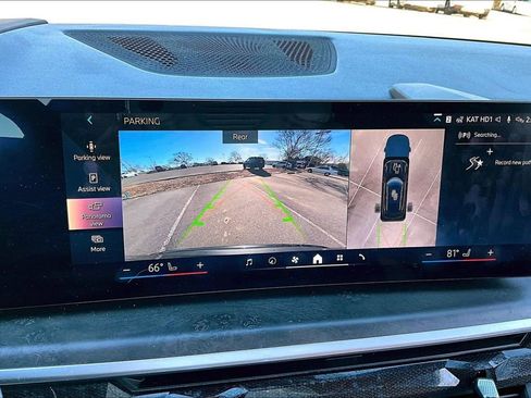 Used 2024 BMW X5 xDrive40i w/ Premium Package image 11