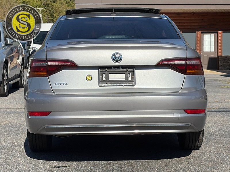 Used 2019 Volkswagen Jetta SE FWD image 5