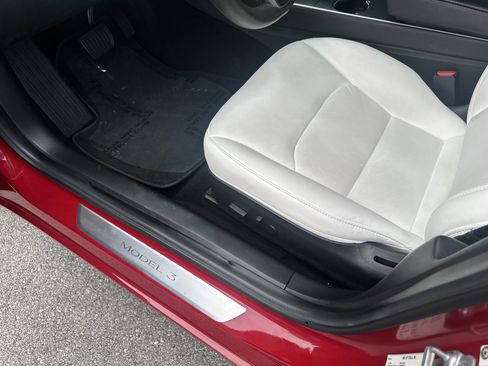 Used 2019 Tesla Model 3 Long Range image 14