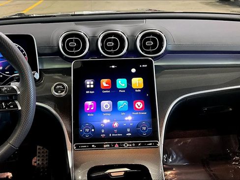 Used 2025 Mercedes-Benz C 300 4MATIC Sedan image 7