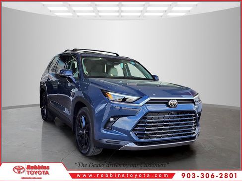 Used 2026 Toyota Grand Highlander AWD image 1