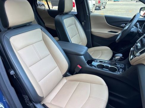 Used 2024 Chevrolet Equinox Premier image 30