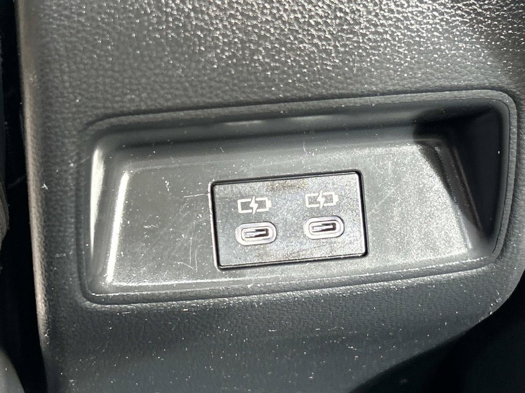 Used 2023 Toyota Corolla LE FWD image 18