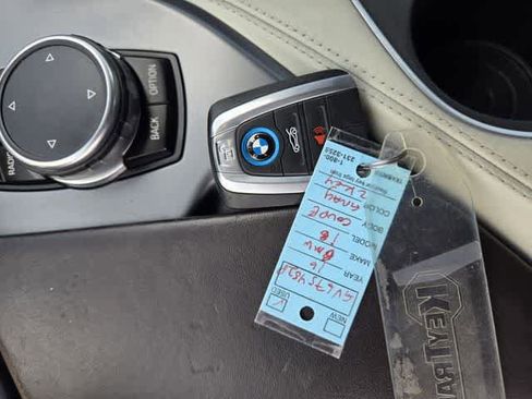 Used 2016 BMW i8 AWD/4WD image 19