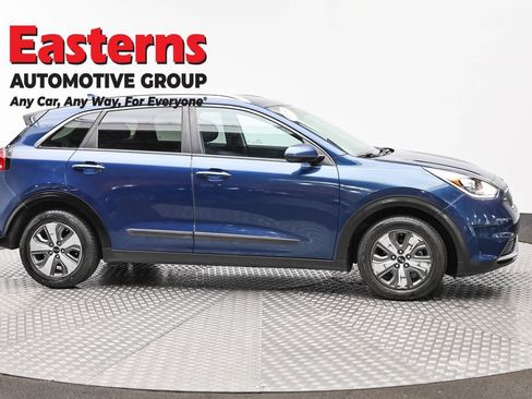 Used 2019 Kia Niro LX image 4