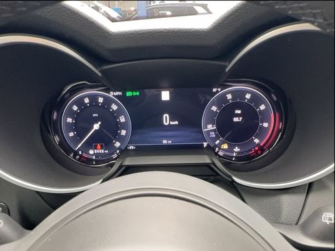 New 2025 Alfa Romeo Stelvio Sprint w/ Convenience Package image 41