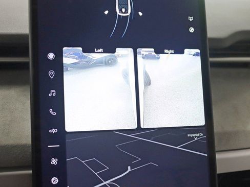 Used 2023 Fisker Ocean Extreme image 18