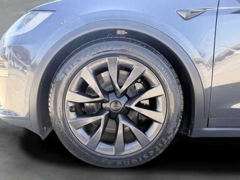 Used 2024 Tesla Model X Long Range image 19