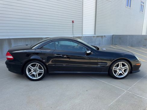 Used 2007 Mercedes-Benz SL 550 image 2