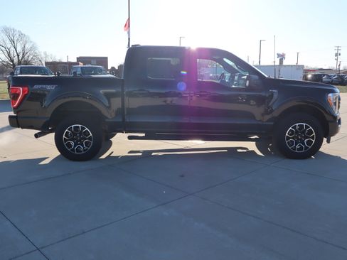 Used 2023 Ford F150 XLT w/ Equipment Group 302A High image 4