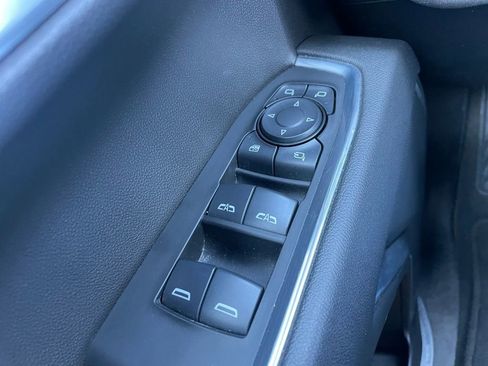 Used 2025 GMC Sierra 1500 SLT AWD/4WD image 24