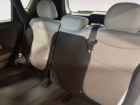 Used 2017 Kia Soul FWD image 14