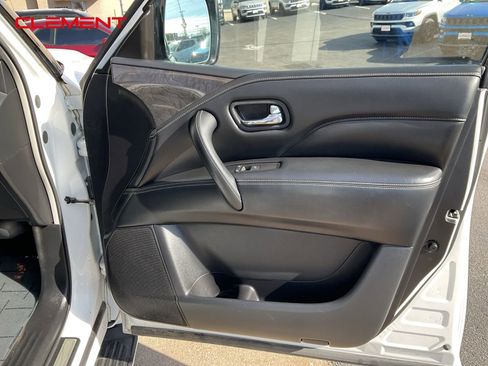 Used 2024 INFINITI QX80 Luxe image 43