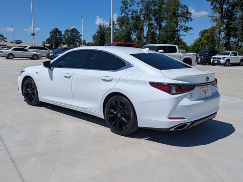 Used 2022 Lexus ES 350 F Sport FWD image 3