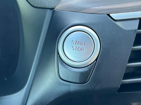 Used 2021 BMW X3 xDrive30e w/ Convenience Package image 29