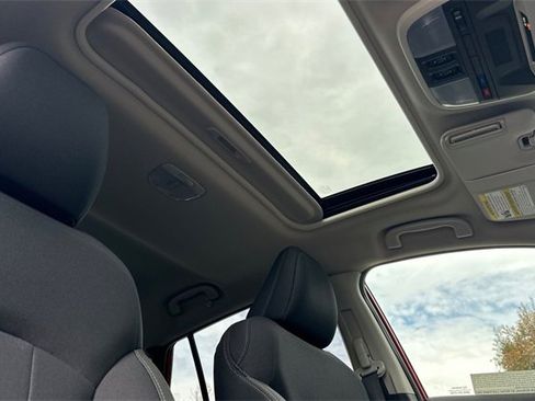 New 2025 Subaru Crosstrek 2.0i Premium image 19