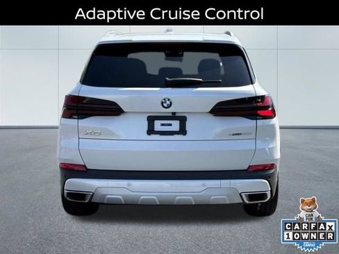Used 2024 BMW X5 xDrive40i w/ Parking Assistance Package AWD/4WD image 11