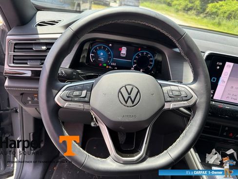 Used 2024 Volkswagen Atlas Cross Sport SE FWD image 16