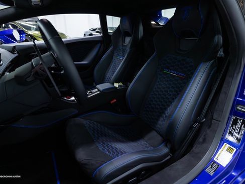 Used 2023 Lamborghini Huracan Tecnica image 33