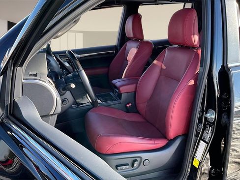 Used 2023 Lexus GX 460 Premium w/ Premium Package image 27