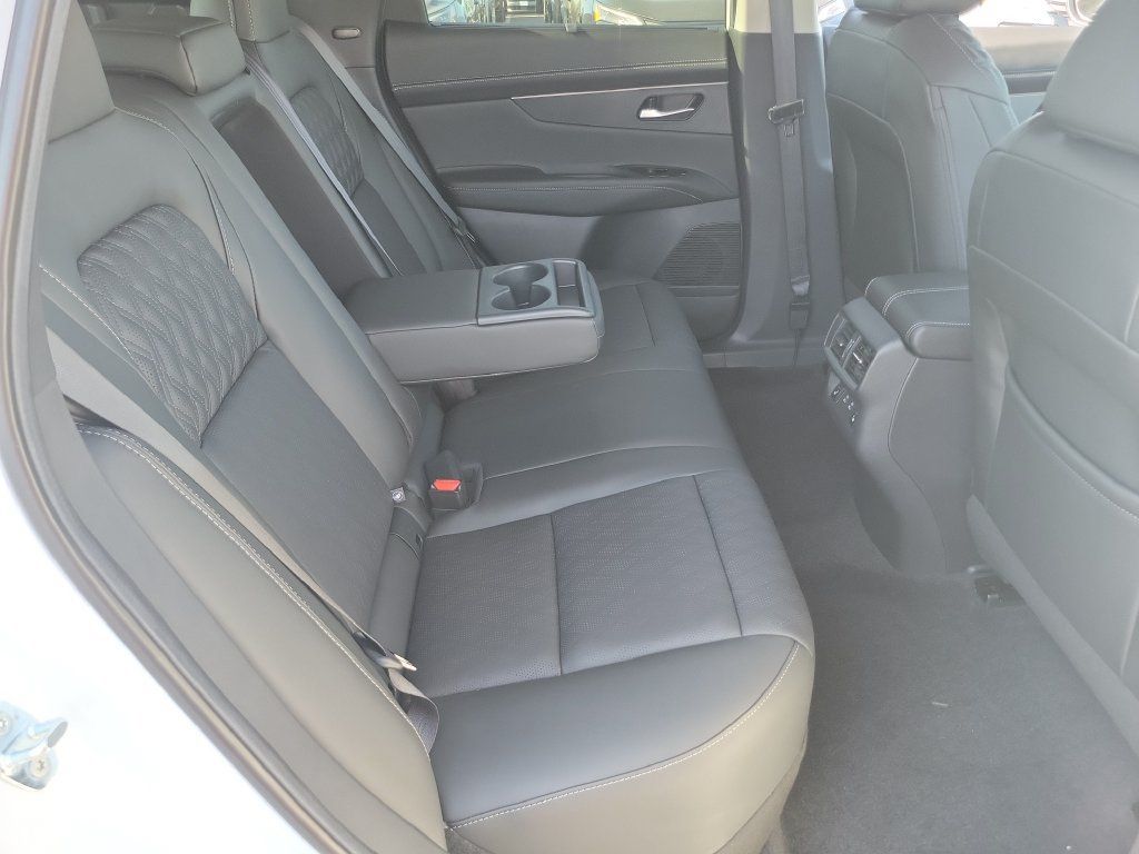 New 2026 Nissan Murano Platinum w/ Cargo Package AWD/4WD image 15