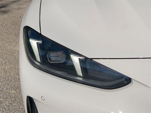 New 2026 BMW 430i 430i w/ Premium Package image 10