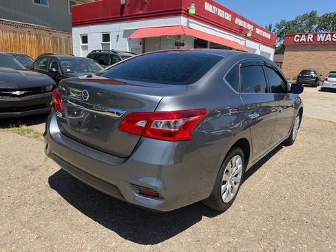 Used 2018 Nissan Sentra S FWD image 6