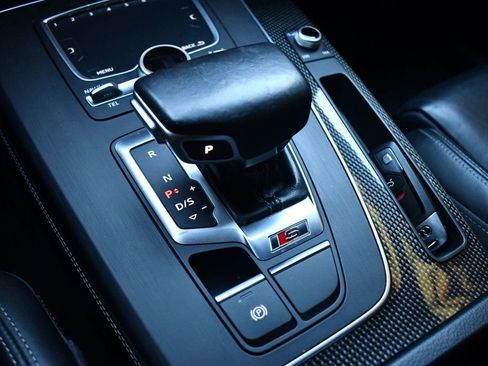 Used 2018 Audi SQ5 Premium Plus w/ S Sport Package image 39