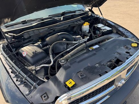 Used 2015 RAM 1500 ST w/ SXT Appearance Group AWD/4WD image 23