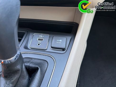 Certified 2019 Jeep Cherokee Latitude w/ Popular Appearance Group FWD image 56