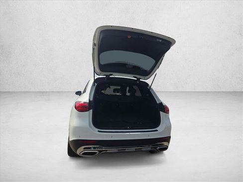 Certified 2026 Mercedes-Benz GLC 300 image 6
