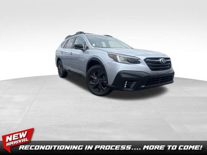 Used 2020 Subaru Outback Onyx Edition XT w/ Tech Package 2
