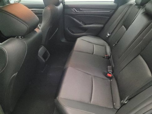 Used 2019 Honda Accord Sport image 18