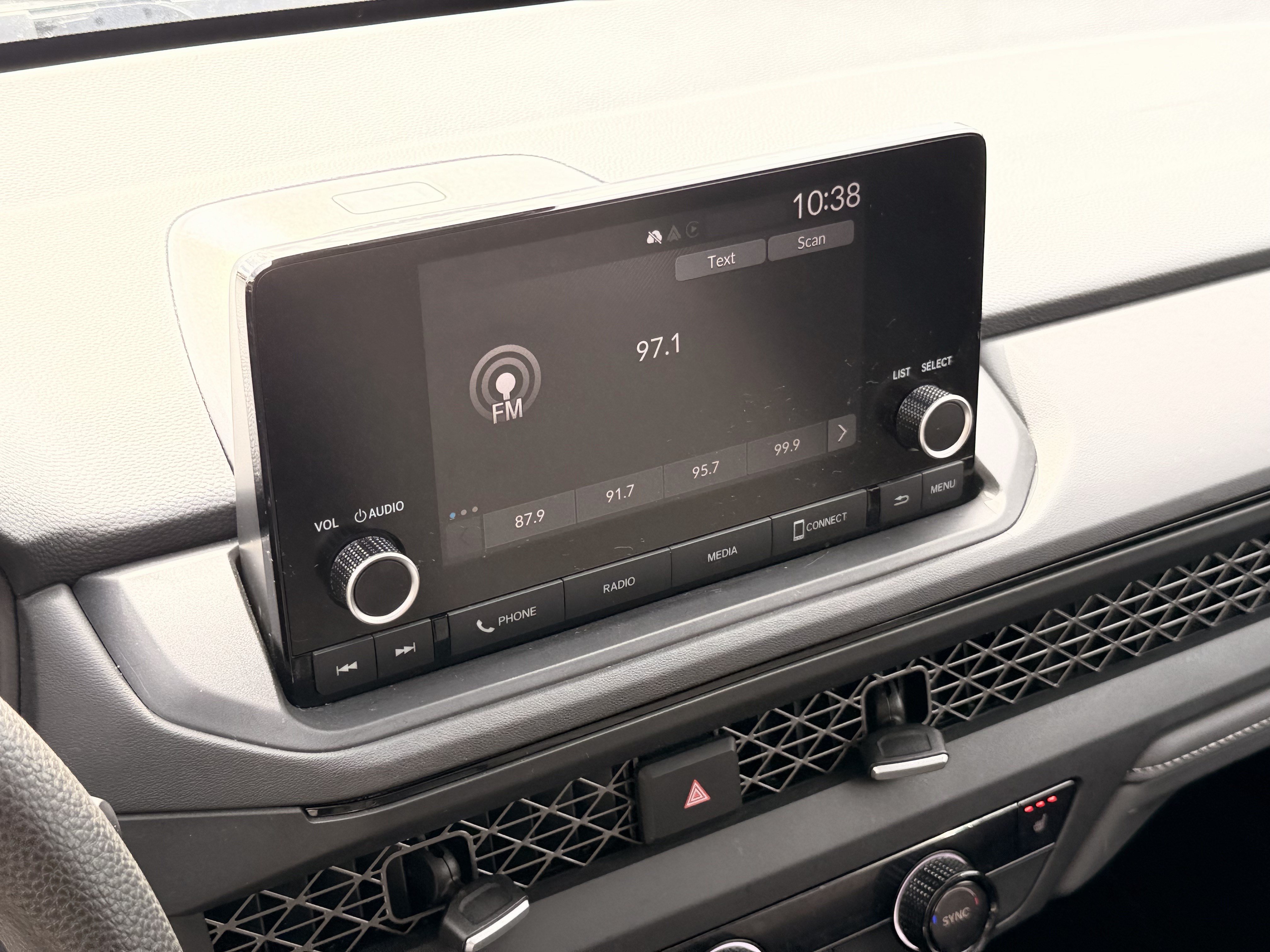 Certified 2024 Honda Accord EX image 17