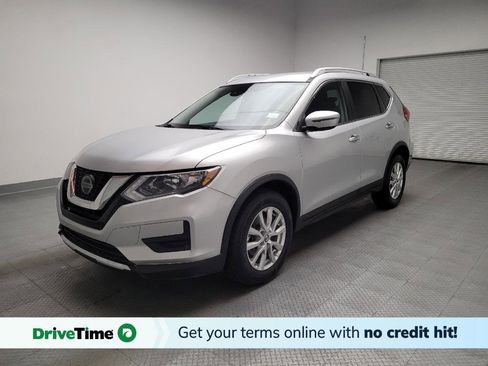 Used 2019 Nissan Rogue SV image 1