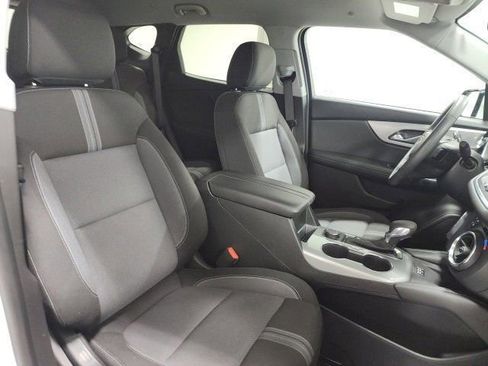 Used 2023 Chevrolet Blazer LT w/ Convenience Package image 9