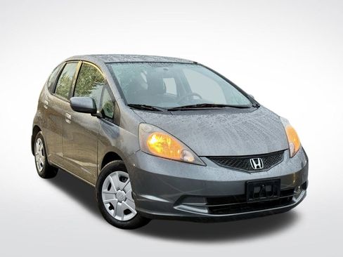Used 2013 Honda Fit image 2