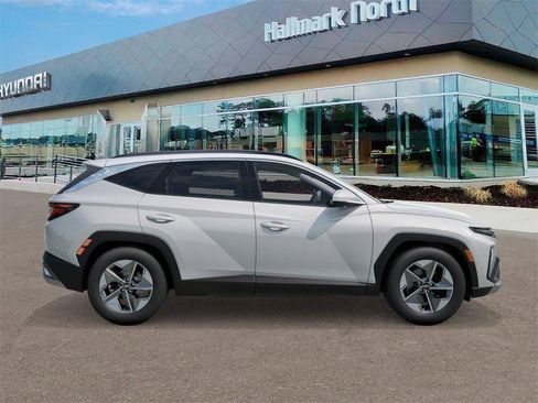 New 2026 Hyundai Tucson SEL image 7