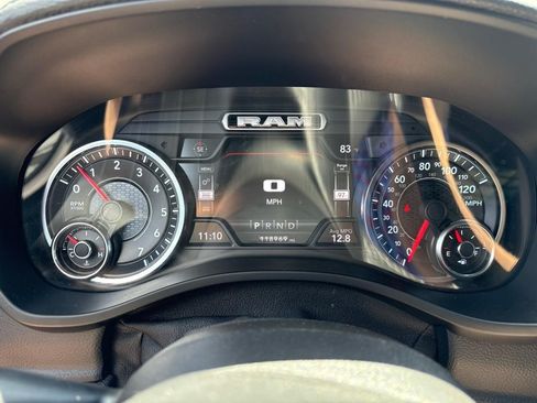 Used 2021 RAM 1500 Laramie AWD/4WD image 11