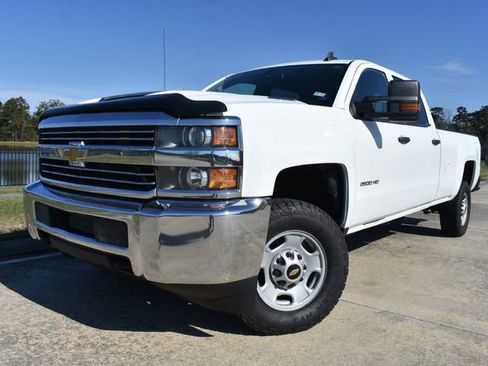 Used 2018 Chevrolet Silverado 2500 W/T w/ WT Convenience Package image 5