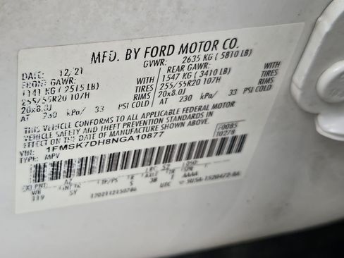 Used 2022 Ford Explorer XLT w/ Equipment Group 202A RWD image 31