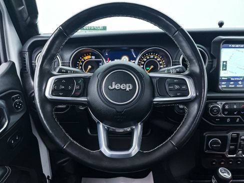 Used 2022 Jeep Gladiator Overland w/ Popular Equipment Package image 28