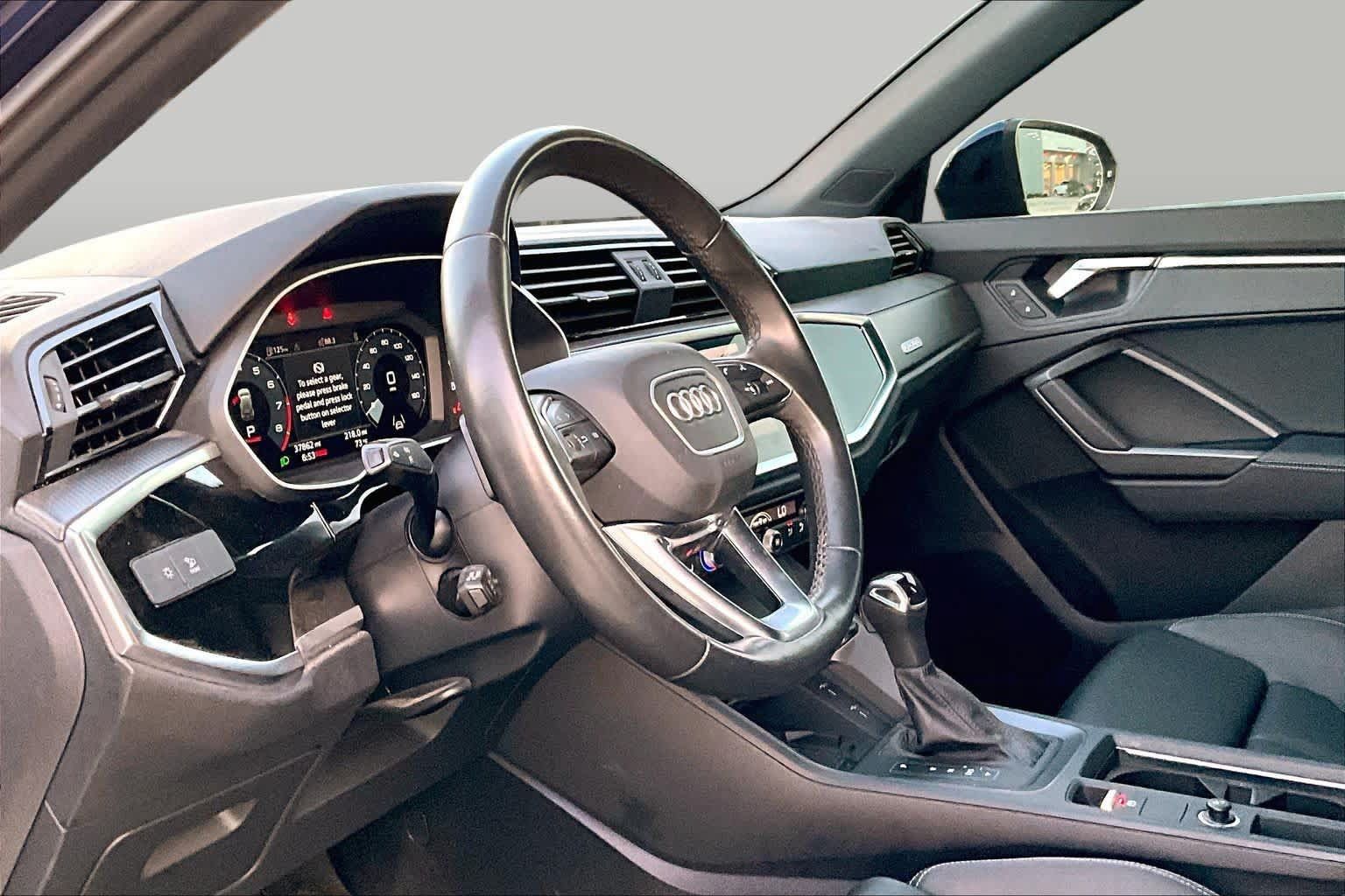 Used 2024 Audi Q3 2.0T Premium Plus AWD/4WD image 18