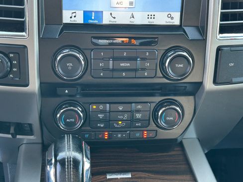 Used 2016 Ford F150 Lariat w/ Equipment Group 501A Mid image 24