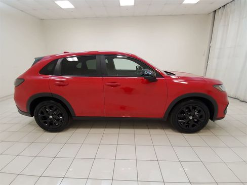 Certified 2025 Honda HR-V Sport image 25