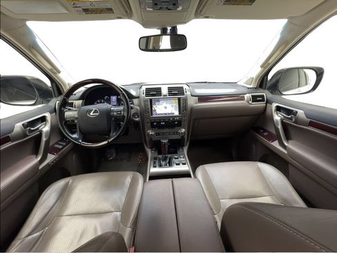 Used 2016 Lexus GX 460 Luxury AWD/4WD image 38