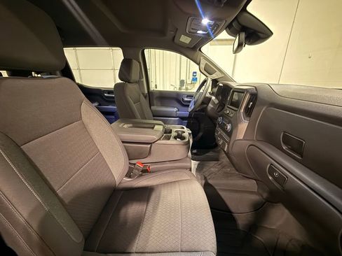 Used 2023 Chevrolet Silverado 1500 Custom AWD/4WD image 25